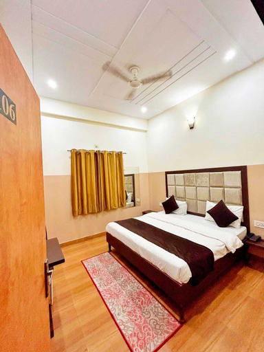 Bedroom 2, The Taj Royal, Agra