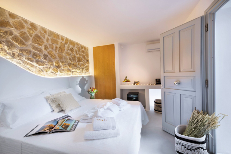 Bedroom 4, Legendary Suites, South Aegean