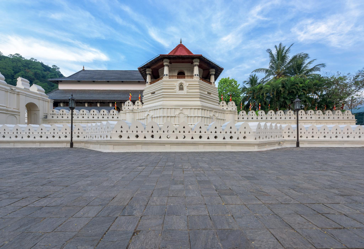 Nearby Landmark 2, Hotel Crystal Gate, K.F.G. & G. Korale