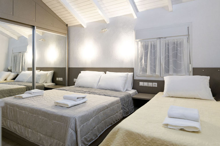 Bedroom 2, Villa Pearl, Central Macedonia