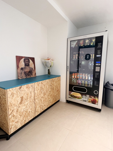 Food & Drinks 4, Kyriad ECO - Narbonne Sud, Aude