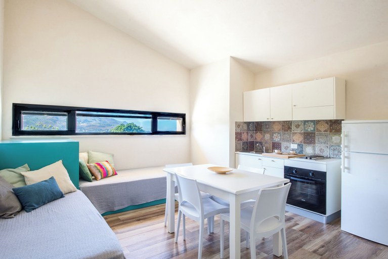 Room 2, L'Ulivo Blu Apartments by Wonderful Italy, Trapani