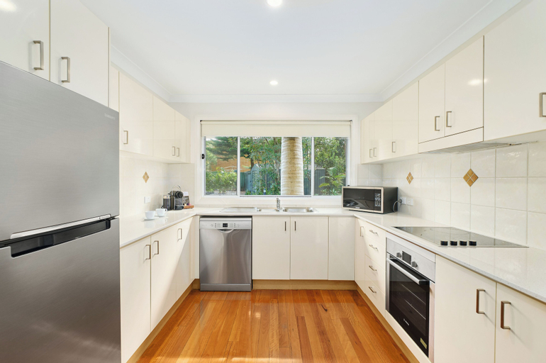 Dining Room 10