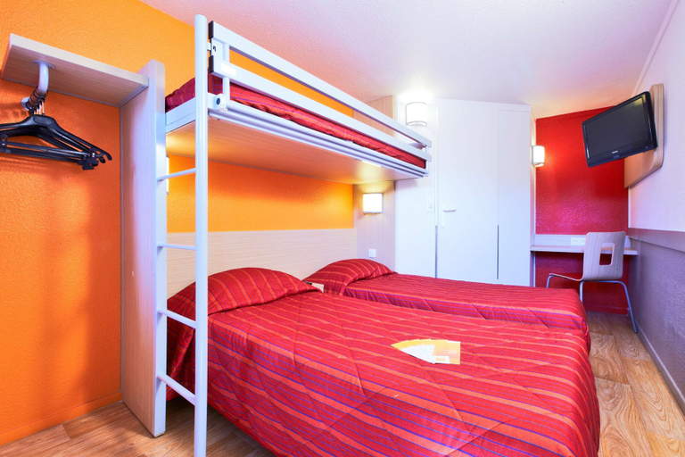 Bedroom 5, Premiere Classe Vierzon, Cher