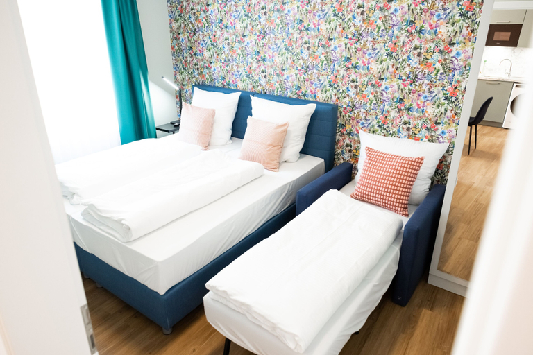 Bedroom 3, House of Blooms, Fulda
