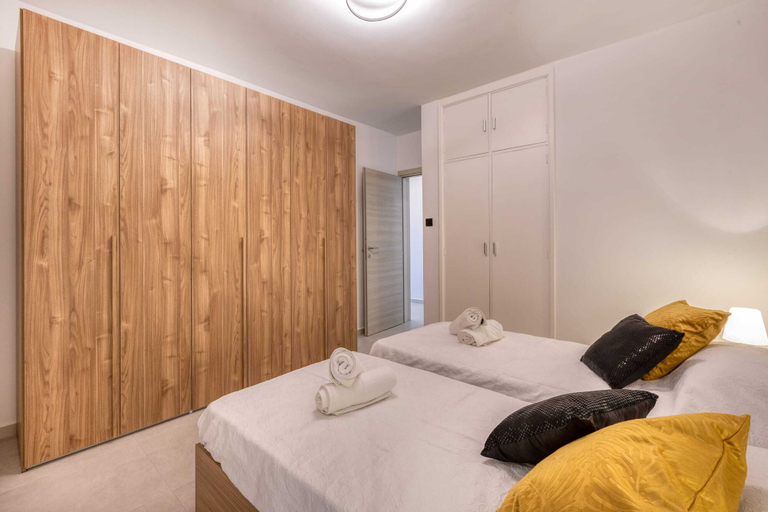 Bedroom 3, Pool Apartment