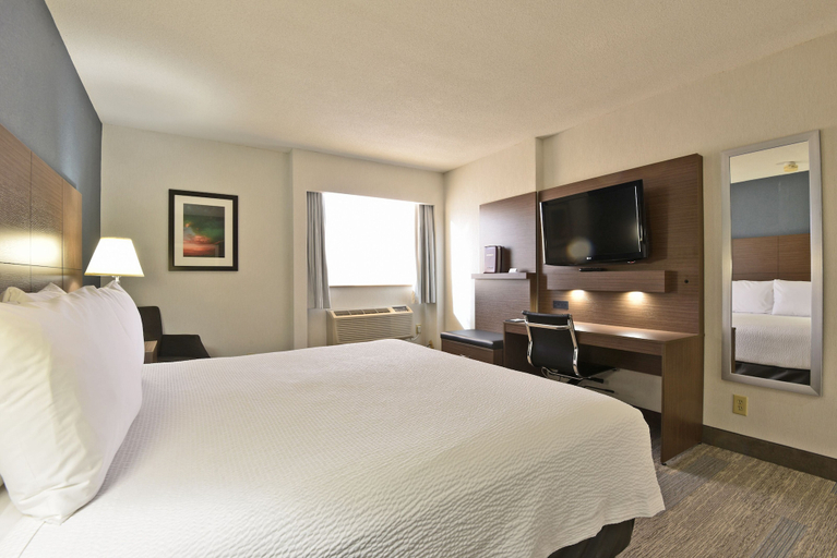 Bedroom 3, Victoria Inn Hotel and Convention Center Winnipeg, Division No. 11