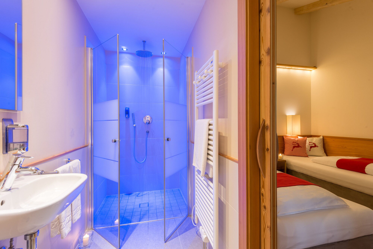 Bathroom 4, Hotel Emmy - five elements, Bolzano