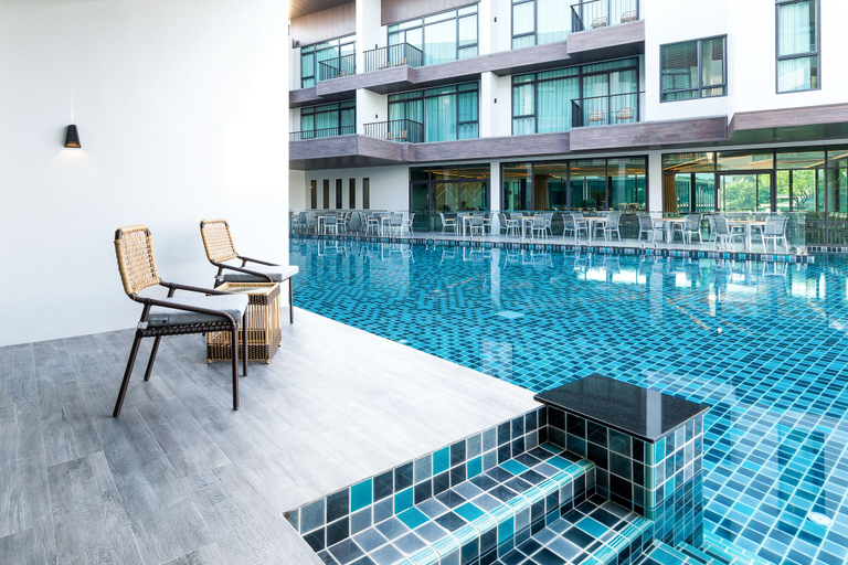 Sport & Beauty 2, Na Tree Tara Riverside Resort Amphawa Damnoensaduak, Bang Khon Ti