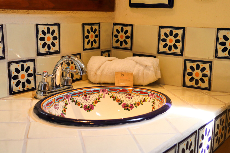 Bathroom 3, Hotel Chocolate Deluxe, Guanajuato