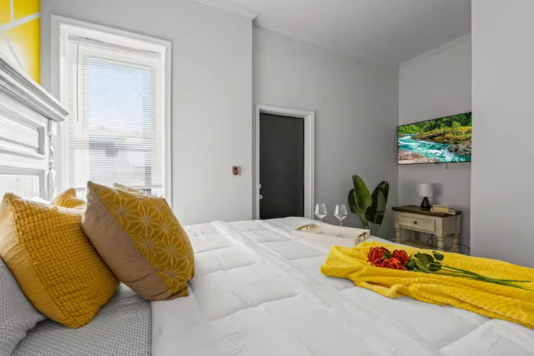 Bedroom 3, Cozy&Chic 2BR Apartment, Philadelphia