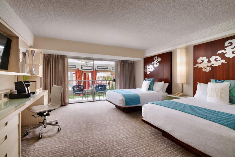 Bedroom 4, Atrium Hotel at Orange County Airport, Orange