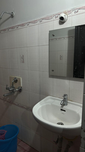 Bathroom 4, iROOMZ Hotel Shree Jagannath, Hyderabad