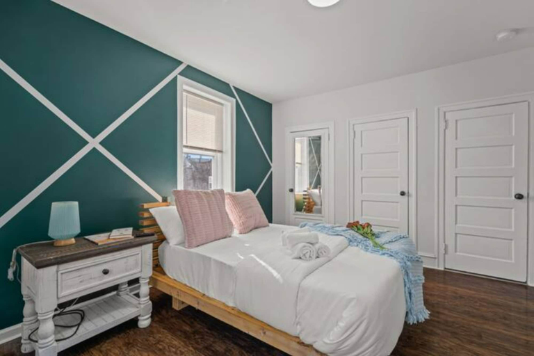 Bedroom 2, Cozy&Chic 2BR Apartment, Philadelphia