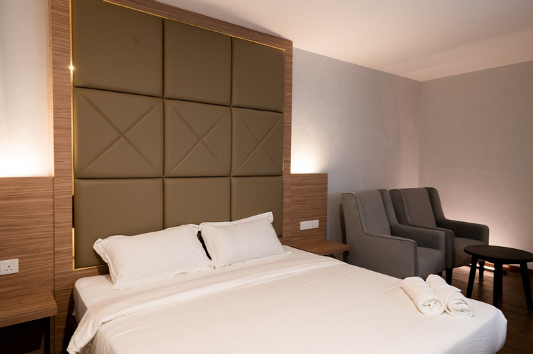 Bedroom 25