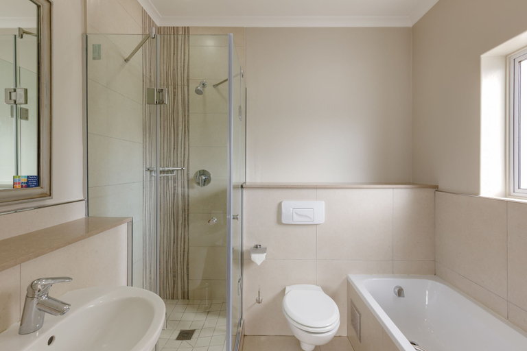 Bathroom 3, Protea Hotel by Marriott Stellenbosch, Cape Winelands