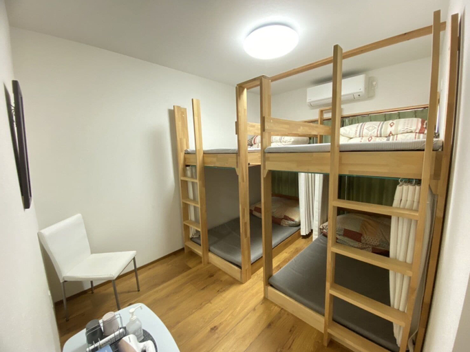Bedroom 2, Kanazawa Guesthouse Stella - Hostel, Kanazawa
