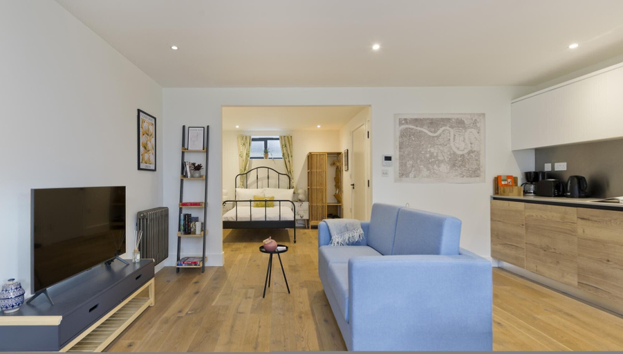 Room 3, Greenwich Perfection, London
