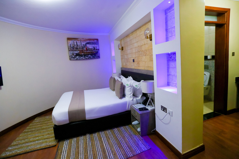 Bedroom 4, Aberdare Royal Cottages, Kieni