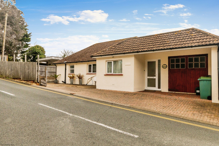 Exterior & Views 2, Sea Grove, Isle of Wight