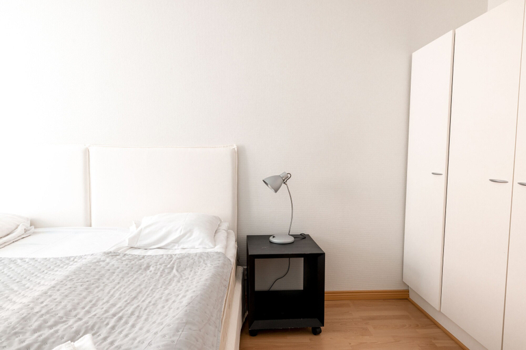 Bedroom 3, 2ndhomes Bright 2BR Apartment, Uusimaa