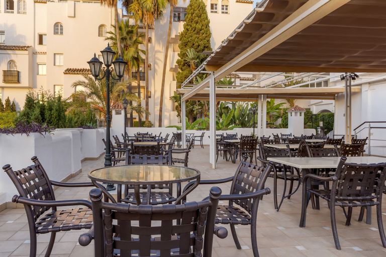 Food & Drinks 5, Royal Oasis Club at Pueblo Quinta , Málaga