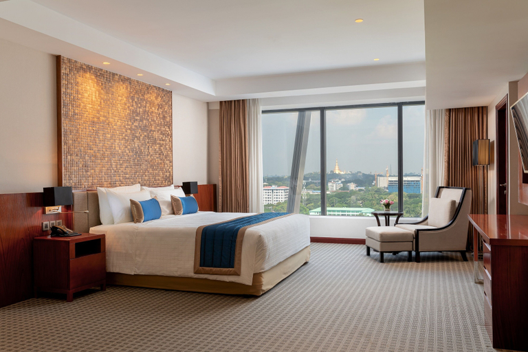 Bedroom 4, Yangon Thanlwin Hotel, Yangon