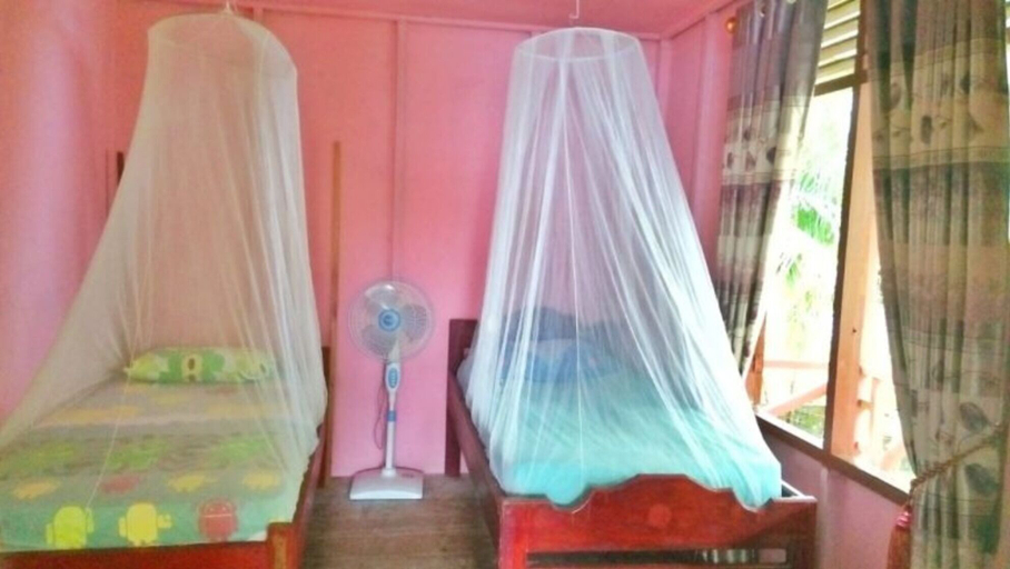 Bedroom, Nyang Ebay Surf Camp, Kepulauan Mentawai