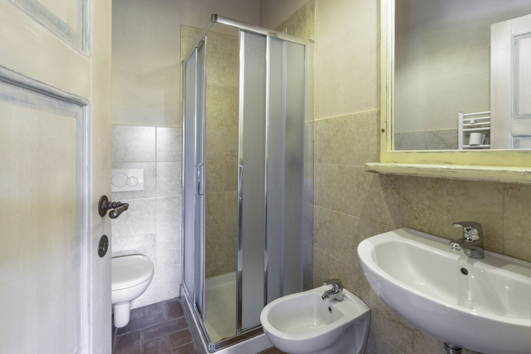 Bathroom 5, Leopolda In Selvarella By Geco Vacation Rentals, Arezzo