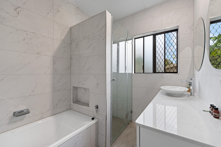 Bathroom 4, Highview Atherton, Atherton
