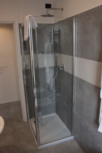 Bathroom 4, Hotel Rex Milano, Milano