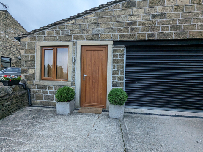 Exterior, Cosy Cottage Close to Haworth Sleeps 2, Bradford