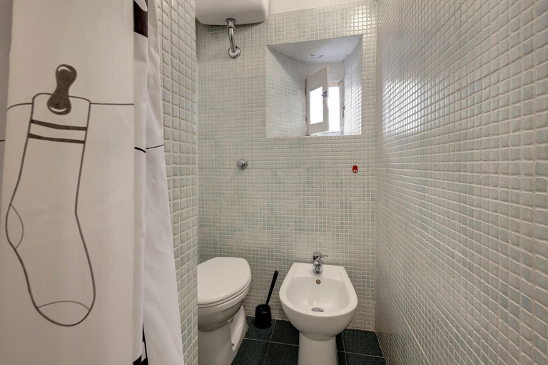 Others 5, Neri 23 in Firenze With 3 Bedrooms and 2 Bathrooms, Florence