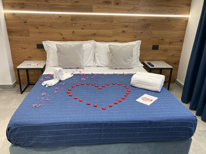 Bedroom 3, HOTEL PORTUM, Messina