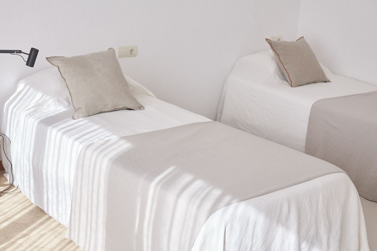 Bedroom 2, Apartaments Cap Sa Sal, Girona