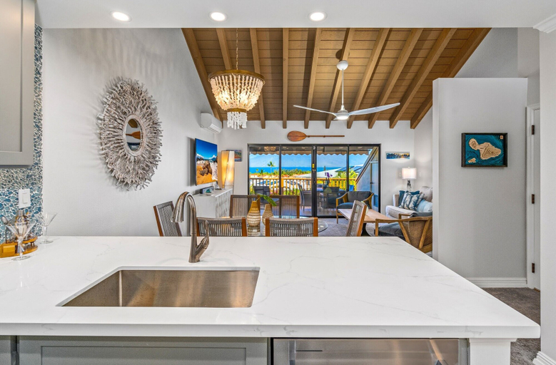 Food & Drinks 5, Luxurious & Spacious Ocean Vistas, Maui