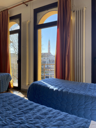 Bedroom 4, Ostello Olimpico Vicenza, Vicenza
