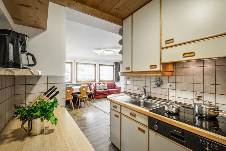 Others 5, Residence Bondi, Bolzano
