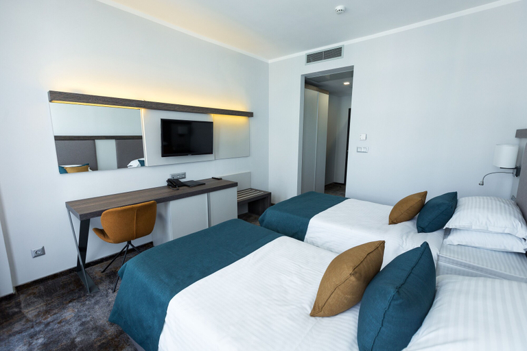 Bedroom 4, Best Western Plus Premium Inn, Nesebar