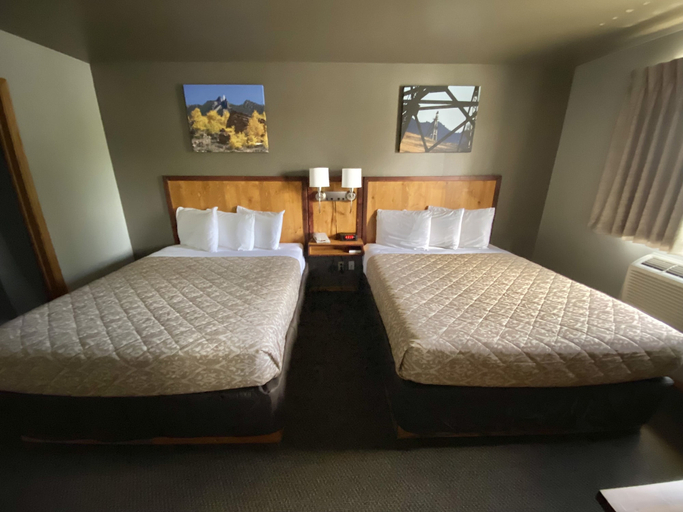 Bedroom 3, Rocker Inn, Silver Bow