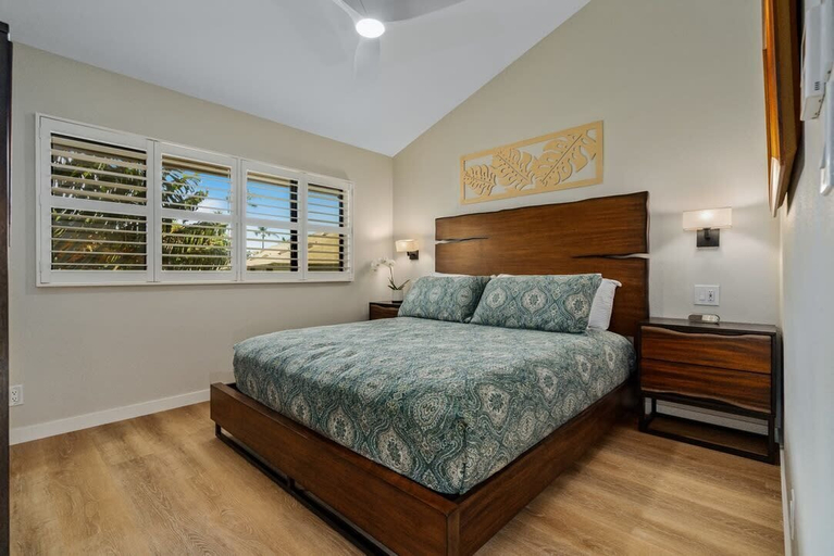 Bedroom 3, Modern & Tropical Oceanside Vistas, Maui