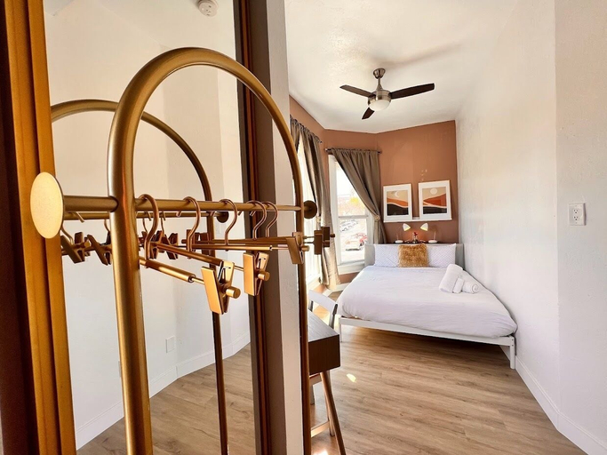 Bedroom 3, Somerset, San Diego