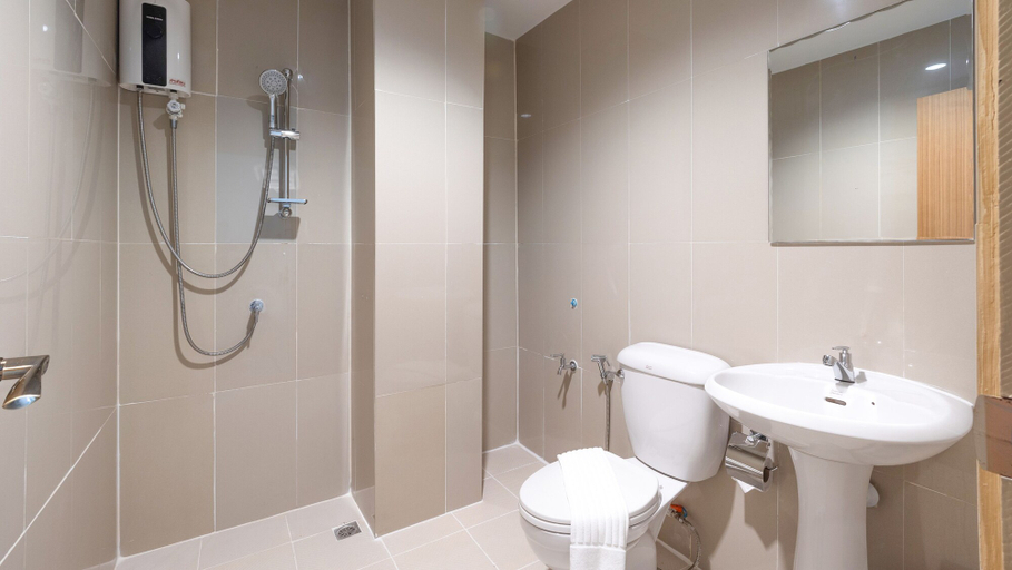 Bathroom 3, B2 Phayao Boutique & Budget Hotel, Muang Phayao