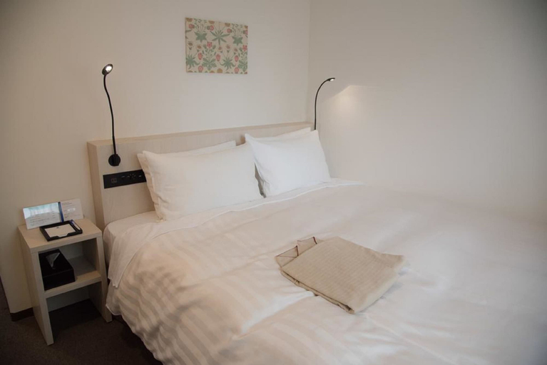 Bedroom 5, Best Western Osaka Tsukamoto, Osaka