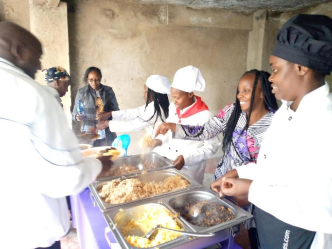 Food & Drinks 3, Sofa Camp Naivasha, Naivasha