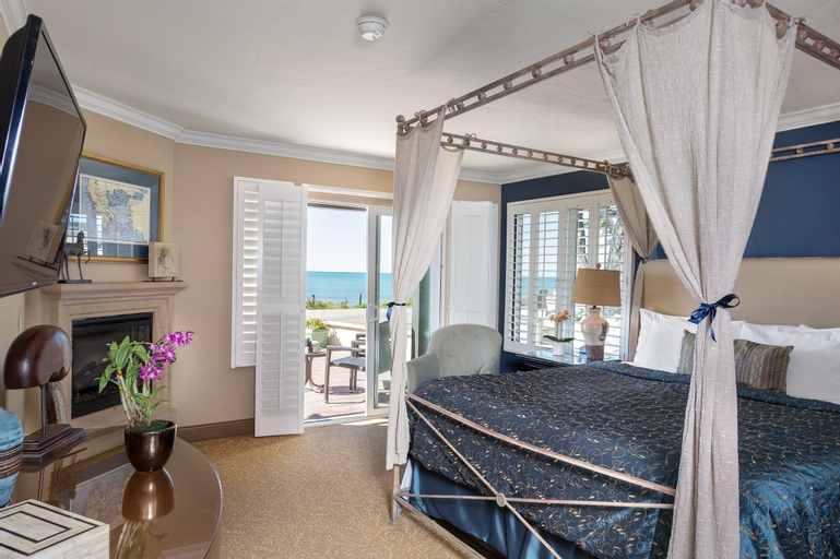 Bedroom 28