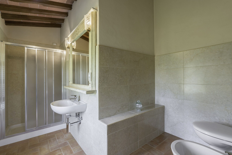 Bathroom 4, Leopolda In Selvarella By Geco Vacation Rentals, Arezzo