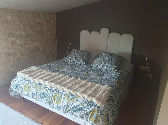 Bedroom 4, A la maison de Sophie, Hérault