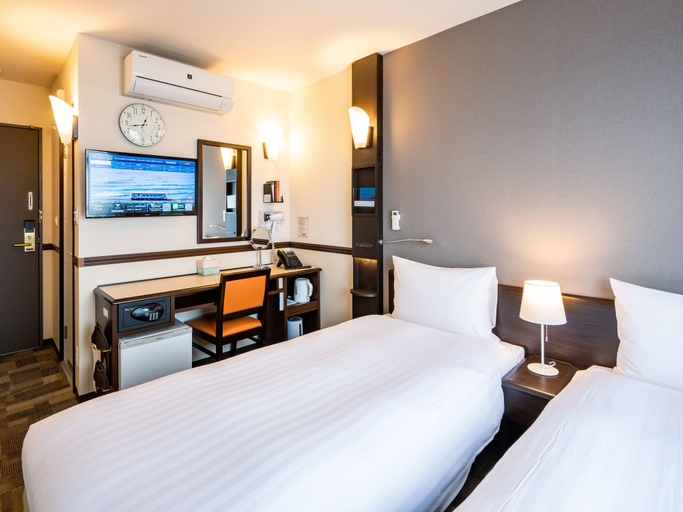 Bedroom 2, Toyoko Inn Chubu International Airport No.2, Tokoname
