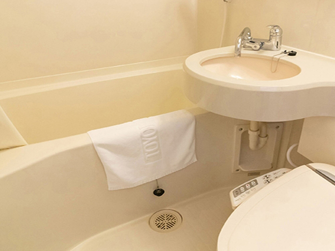 Bathroom 4, Toyoko Inn Osaka Dome Mae, Osaka